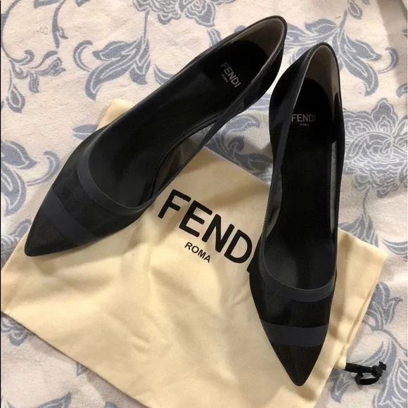 FENDI shoes. - Picture 8 of 9